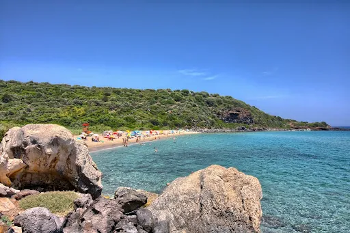 Cala Cartoe vista dagli scogli, il set naturale del film di Lina Wertmüller